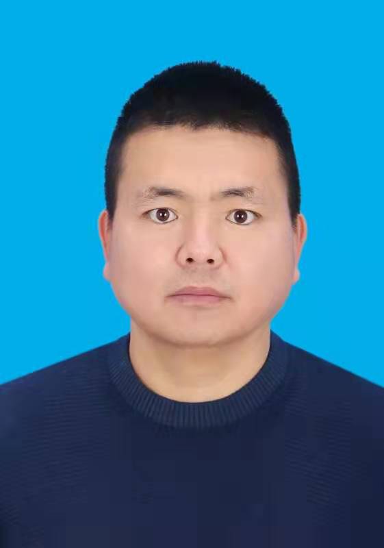 彭智.jpg